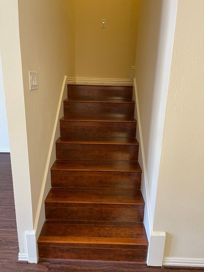 Building Photo - 6452 Olympia Dr