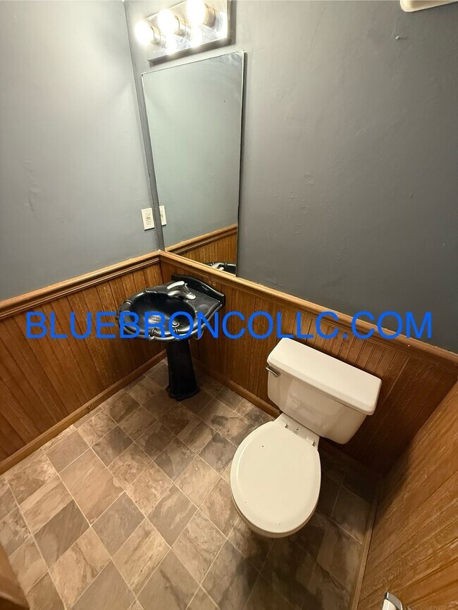 Foto del edificio - Great unit for a great price, See it today!