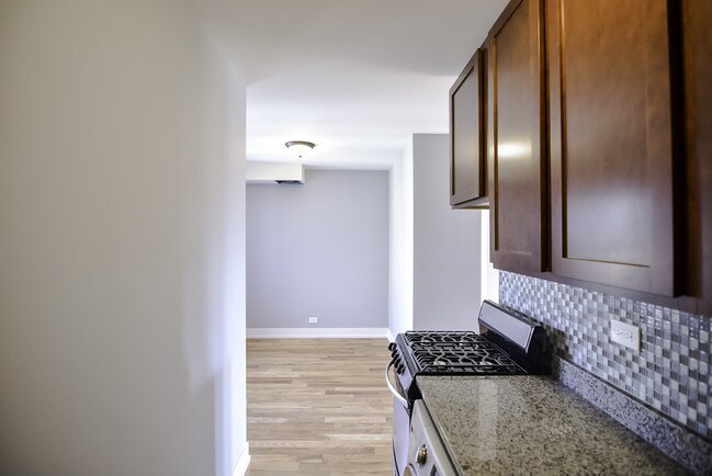 Foto del edificio - 550 W Arlington Pl