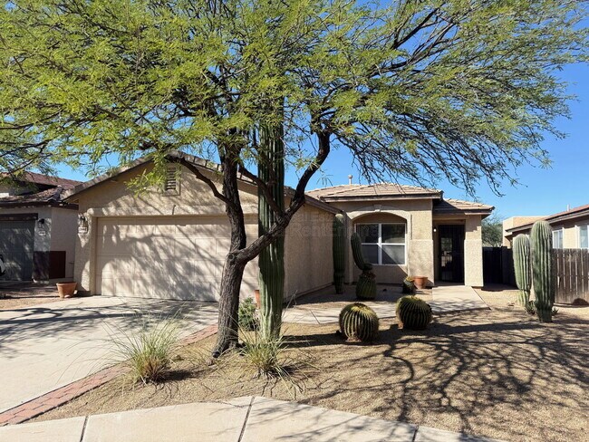 Foto del edificio - 10449 E Bridgeport St