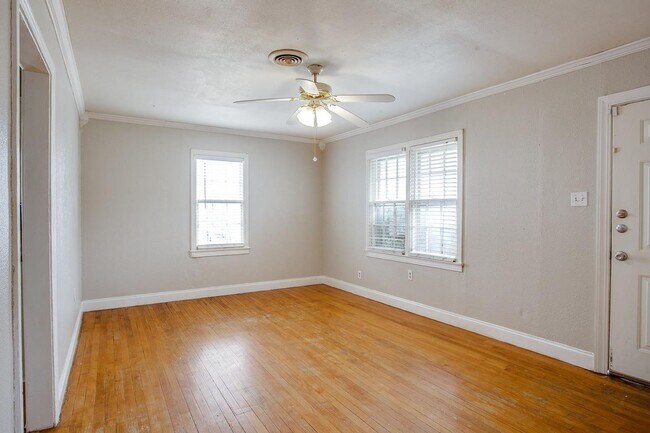 Building Photo - Great Home, Great Price!
