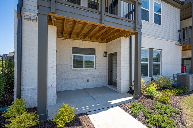 TH-A 3BR, 2.5BA - 1,644SF - Patio - Satellite Square