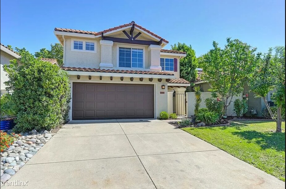 Primary Photo - 3 br, 2.5 bath House - 5560 Cabrillo Court