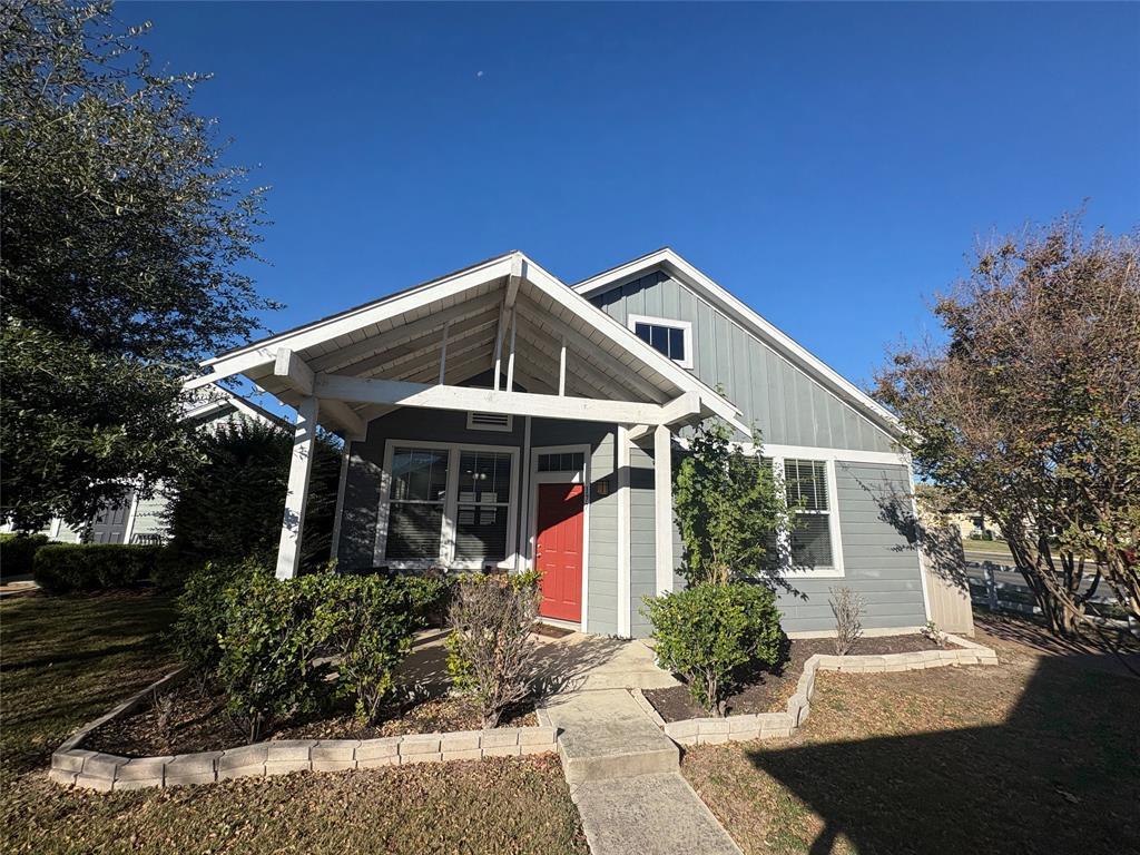 Primary Photo - 177 Grace St