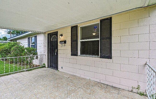 Foto del edificio - 10592 Haverford Rd