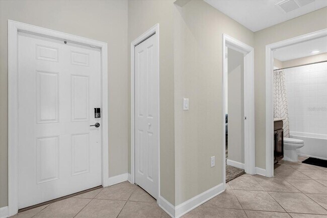 Foto del edificio - 148 Taft Dr