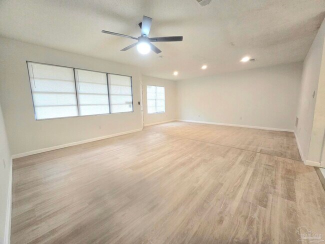 Foto del edificio - 1017 Fremont Ave