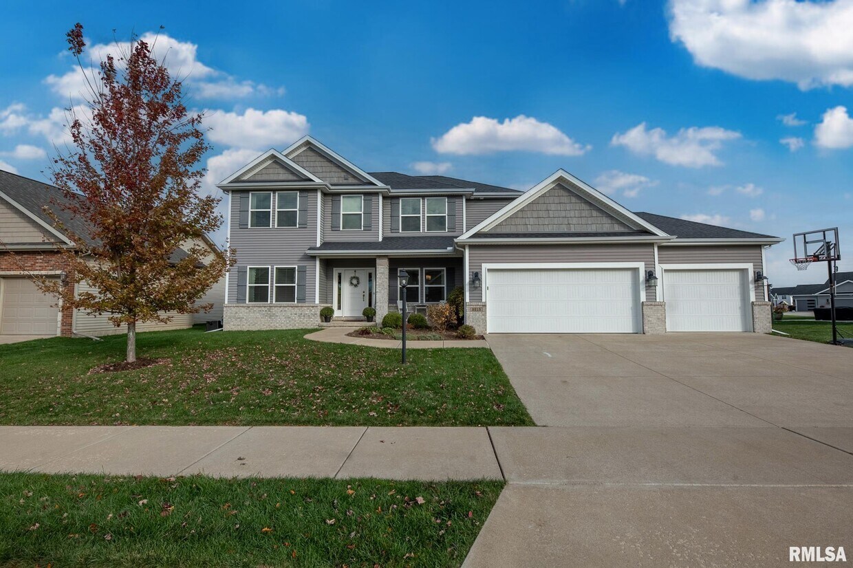 Foto principal - 3215 W Cypress Creek Dr