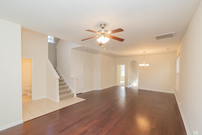 Building Photo - 8967 N Red Maple Cir