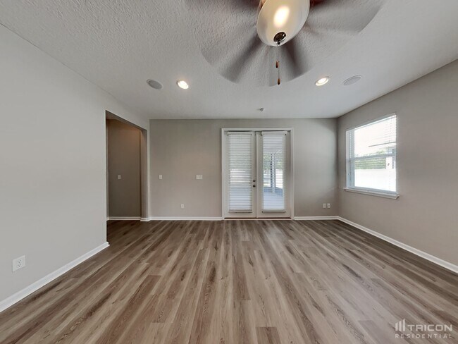 Building Photo - 1022 Wetland Ridge Cir