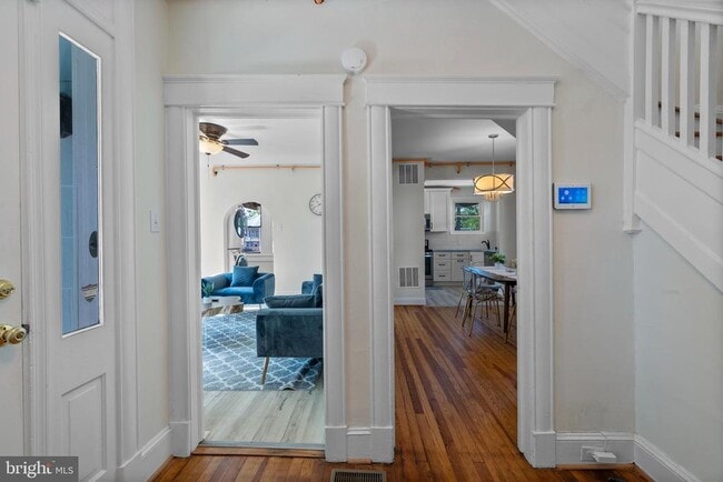 Building Photo - 3401 White Ave