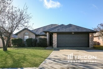 Building Photo - 700 Troxell Blvd