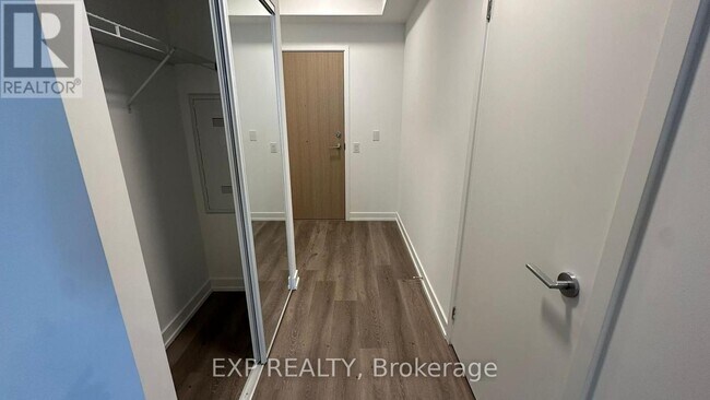 Building Photo - 395 Square One Dr