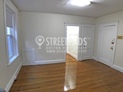 Foto del edificio - 1 bedroom in Boston MA 02215