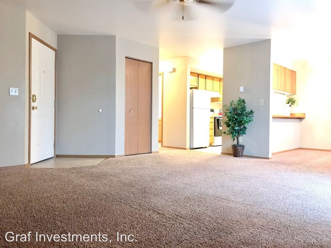Primary Photo - 308 Valleyview Ave