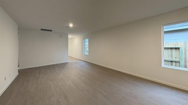 Foto del edificio - 1439 Cactus Rose Dr