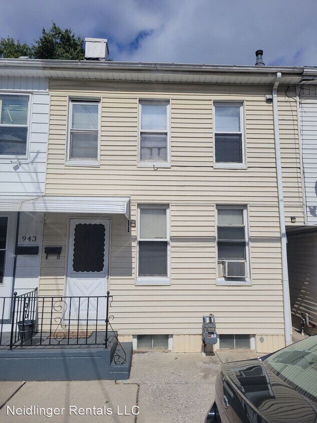 Foto principal - 2 br, 1 bath House - 945 E King Street