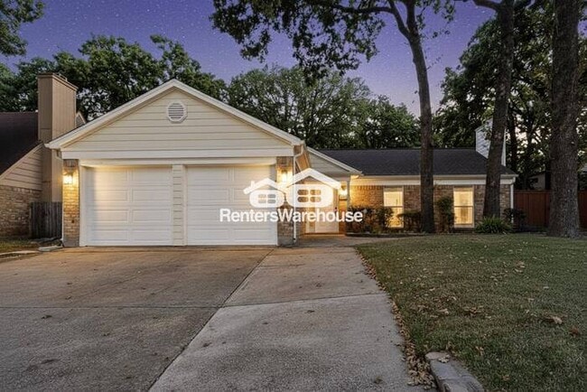 MOVE IN READY Completely Refreshed Euless... - MOVE IN READY  Completely Refreshed Euless... House