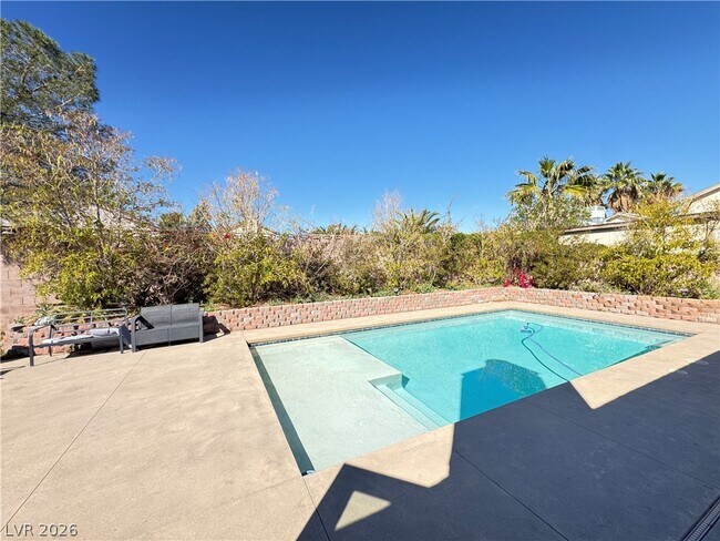 Foto del edificio - 7267 Sixshooter Dr