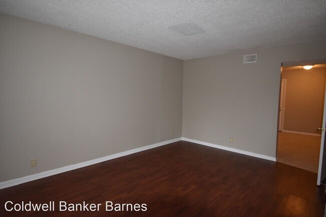 Building Photo - 2 br, 1.5 bath House - 354 Ladybird Drive
