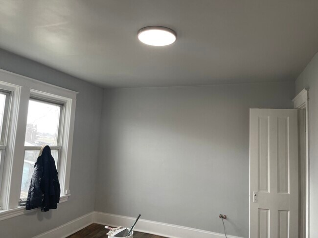 Building Photo - 108 Manheim Ave