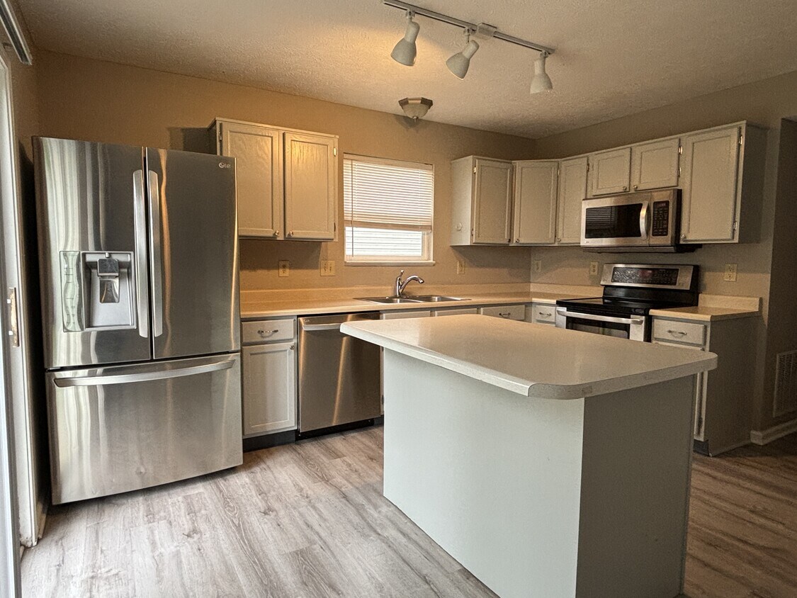 Foto principal - 5038 Grand Tetons Dr