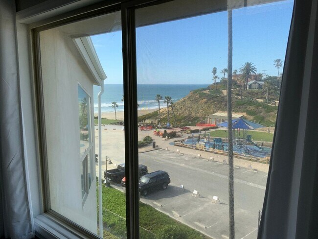 Foto del edificio - 135 S Sierra Ave