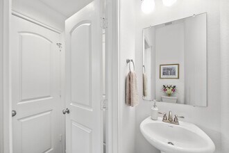 Building Photo - 16239 Rattlesnake Run Trail