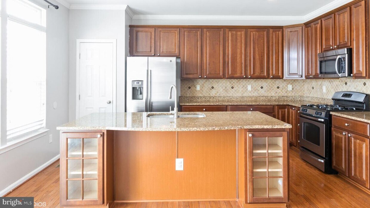 7573 Taunton Ct, Hanover, MD 21076 Townhome Rentals in Hanover MD