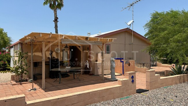 Foto del edificio - ?? 55+ Senior Living Community - 3 Bedroom...