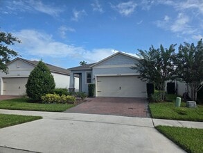 Building Photo - 17430 Blazing Star Cir