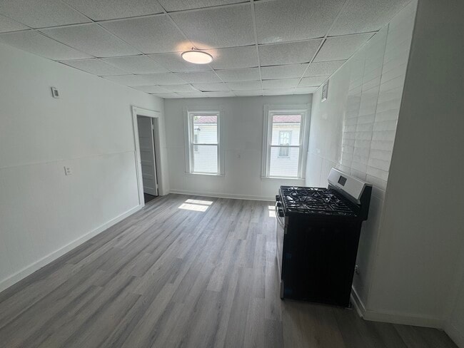 Cocina - 25 Wyman St