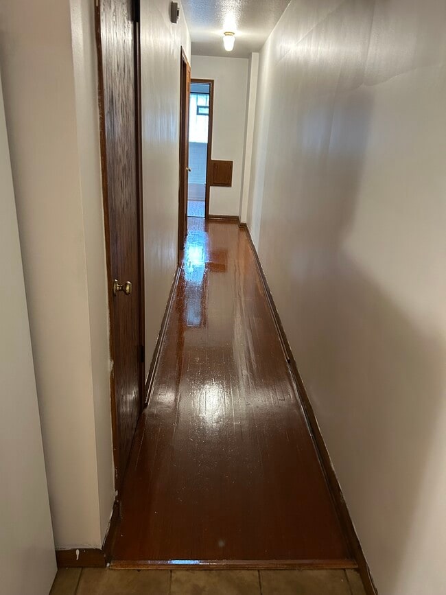 Building Photo - 3744-3711 11th Ave S