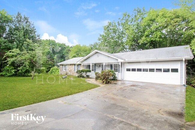 Building Photo - 1673 Moss Dr SW