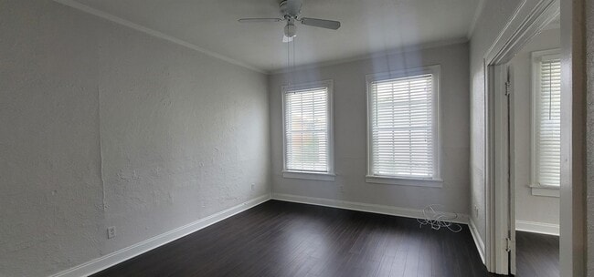 Interior Photo - Casablanca