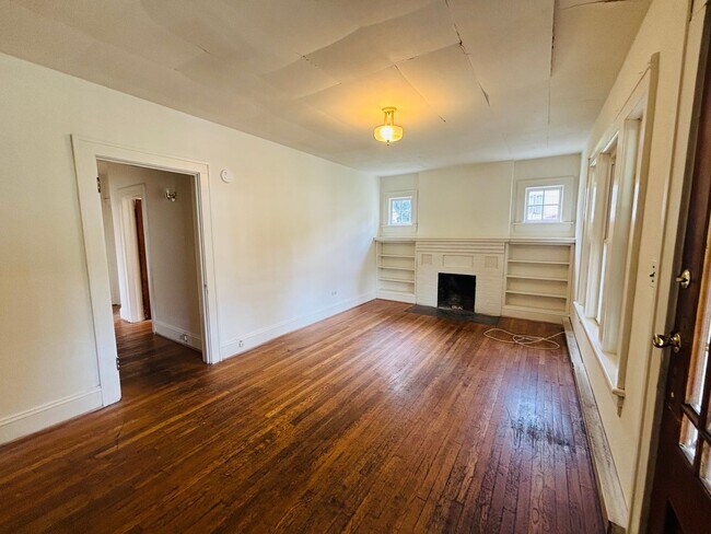 Foto del edificio - 2 Bedroom 1 Bath Duplex