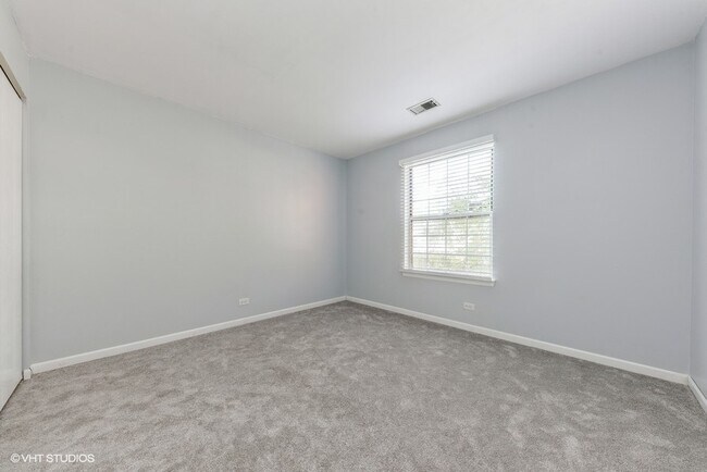 Building Photo - 607 Berkley Ct