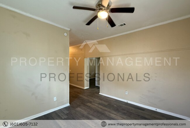 Foto del edificio - Cozy 3-Bedroom Home in a Convenient Location