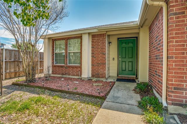 Foto del edificio - 821 Oak Hollow Ln