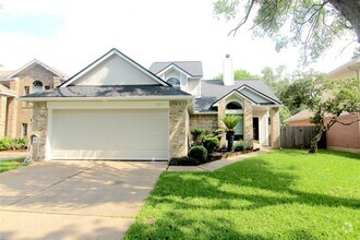 Building Photo - 3515 Woodmere Ln