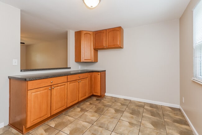 Building Photo - 3132 Dorf Dr