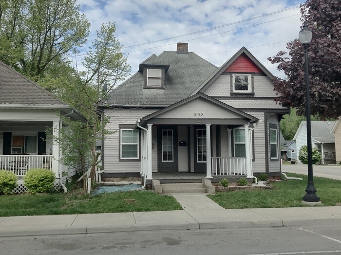 298 N Main St, Franklin, IN 46131 Townhome Rentals in Franklin IN