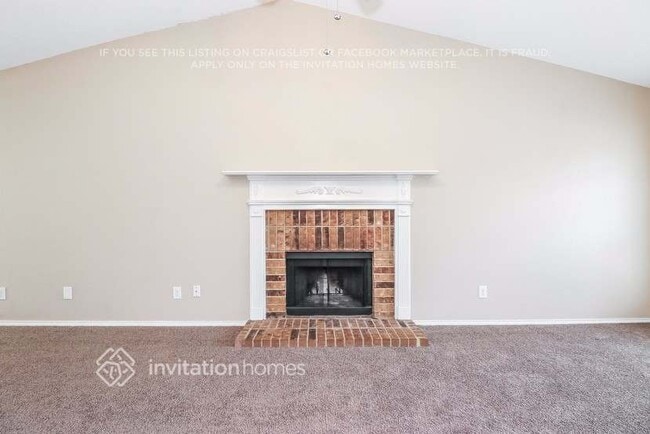 Foto del edificio - 4136 Hathaway Dr
