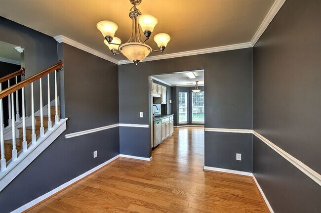 Foto del edificio - 106 Valley Glen Ct