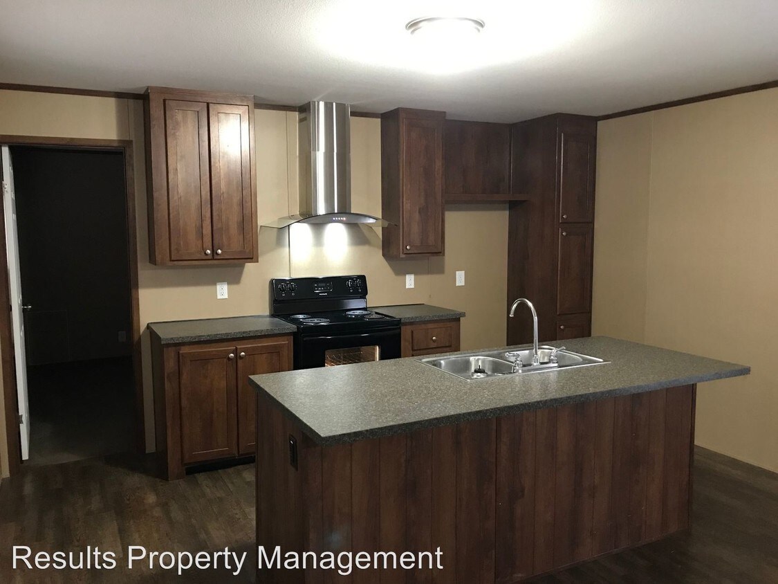 Primary Photo - 3 br, 2 bath House - 150 Hubbard Rd Lot 4