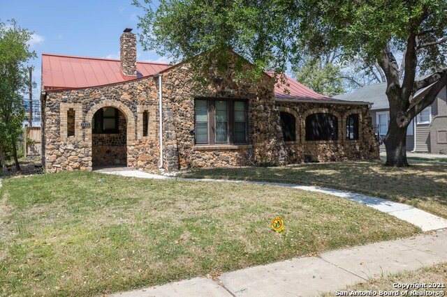 Primary Photo - 1615 West Summit