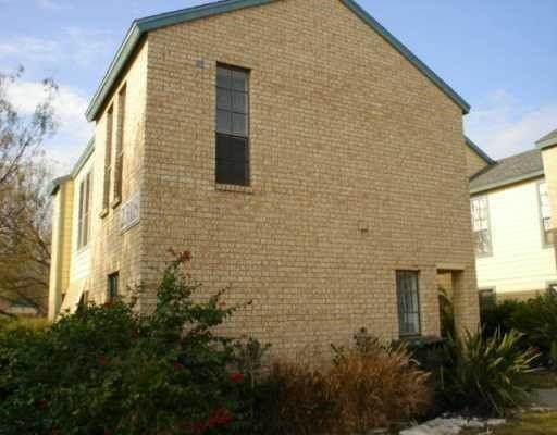 Primary Photo - 6213 Wilderock Dr