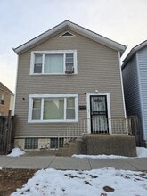 Building Photo - 1712 W 33rd Pl