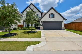 Building Photo - 18251 Winding Willow Oak Way