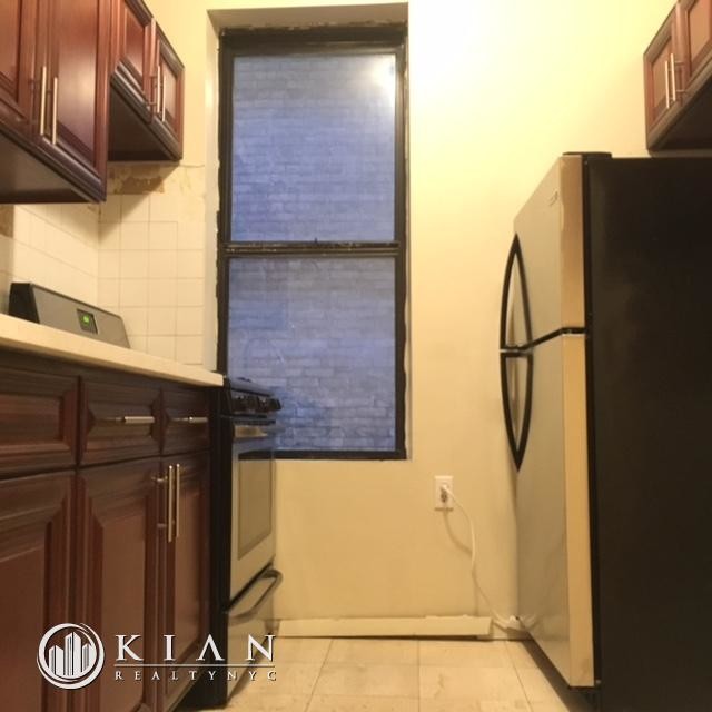 Foto del edificio - 142 W 83rd St